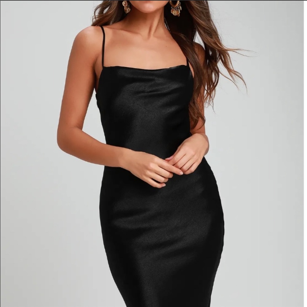 Lulus midi dress